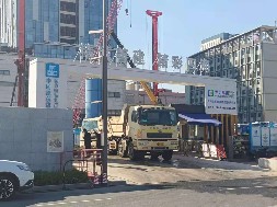 恒力國際大廈入駐深圳灣超級總部基地-旭東建筑工程圍擋廠家再度添彩